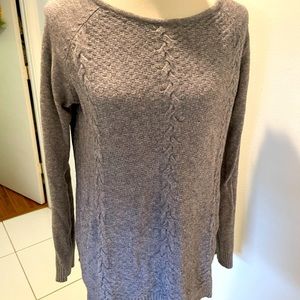 Cyrus Long Sleeve Cable Style Crew Neck Gray Sweater Sz M